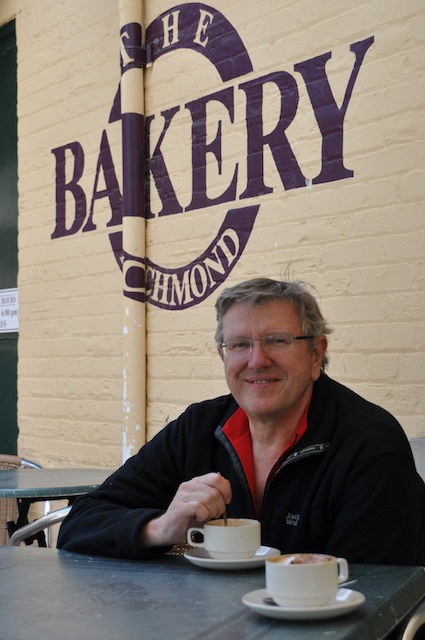 Müde in Bakery